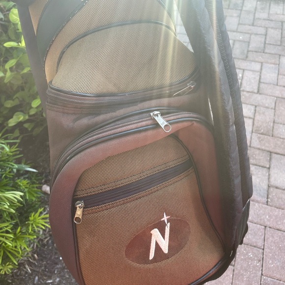 Cart Bag North Star 
With club dividers and shoulder strap - Picture 4 of 9